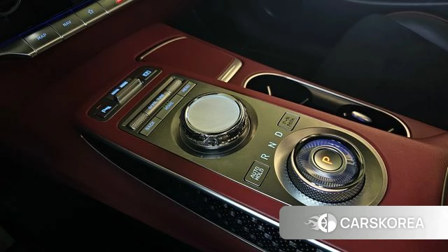 Genesis GV70 id 3872378 из Кореи 19