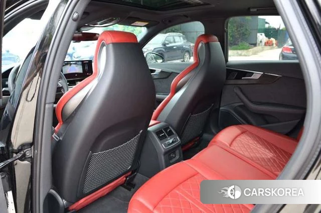 Audi S4 id 4272861 из Китая 9