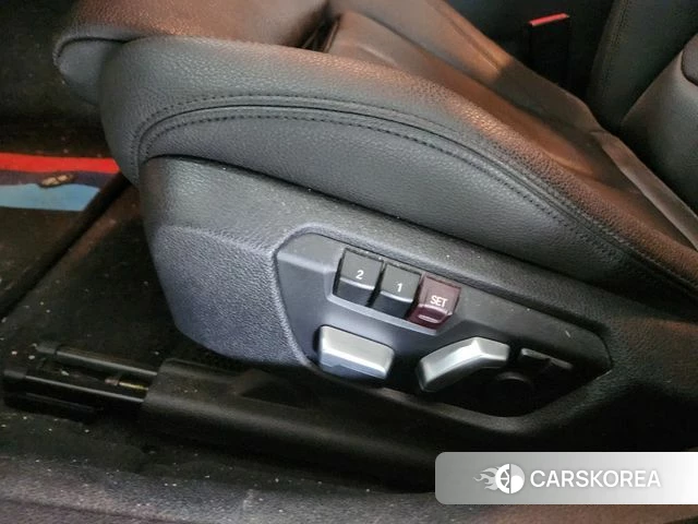 BMW 3 Series (F30) id 3814243 из Кореи 19