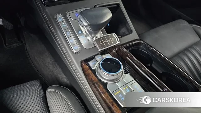 Genesis G90 id 3718353 из Кореи 19