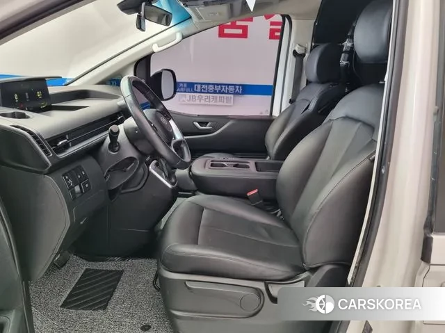 Hyundai Staria id 3528860 из Кореи 19