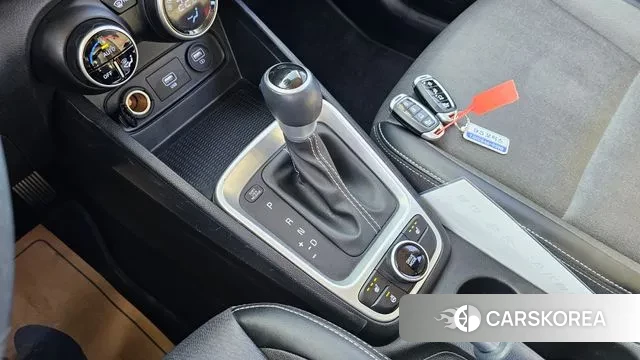 Hyundai Venue id 3324809 из Кореи 19