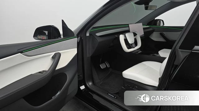 Tesla Model Y id 4634981 из Кореи 31