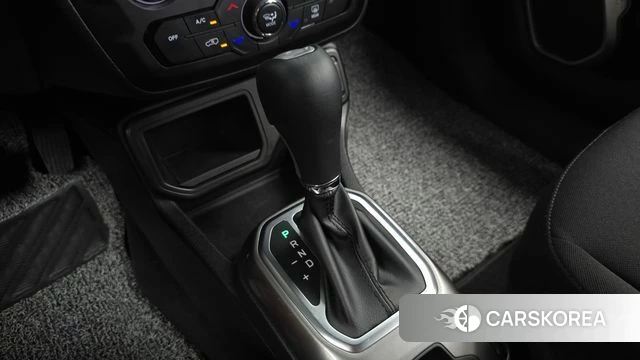 Jeep Renegade id 4670682 из Кореи 31