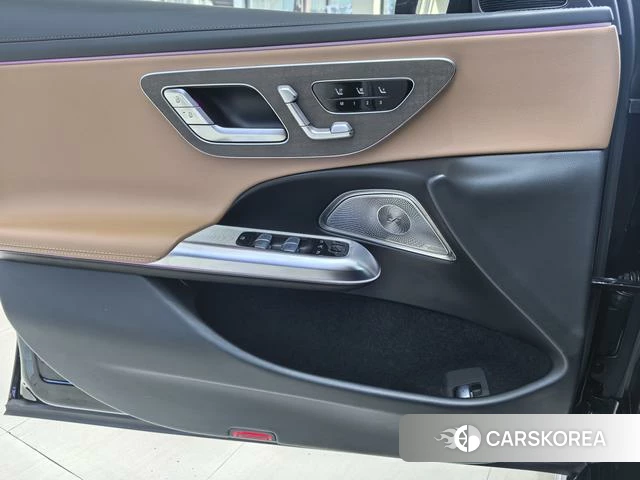 Mercedes-Benz E-class id 4334878 из Китая 22