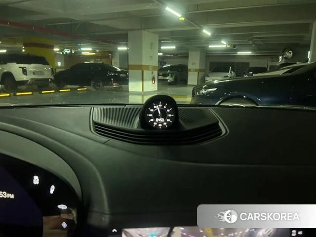 Porsche Taycan id 4231476 из Кореи 10