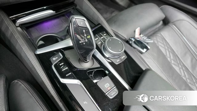 BMW 5 Series (G30) id 4250960 из Кореи 32