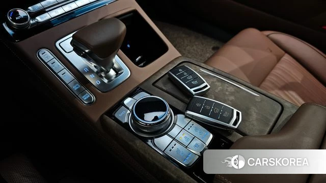 Genesis G90 id 3867173 из Кореи 19