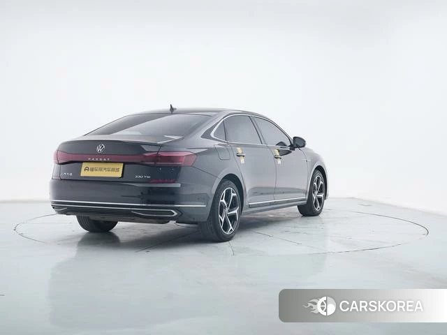 Volkswagen Passat id 4259495 из Китая 27