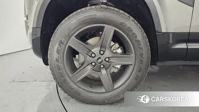 Land Rover Defender (L663) id 3633707 из Кореи 19