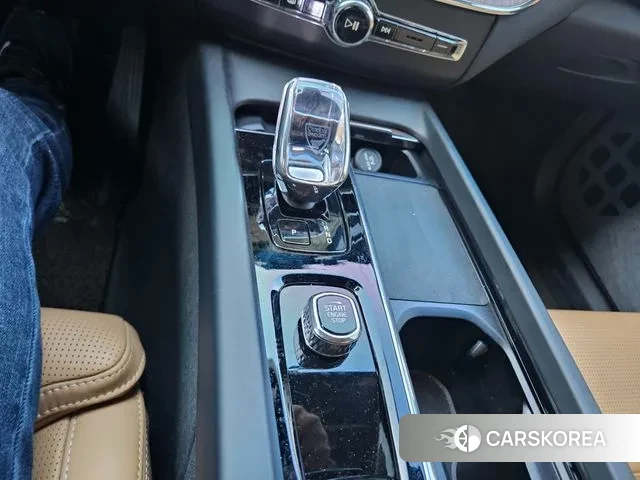 Volvo XC60 second Generation id 3756875 из Кореи 19