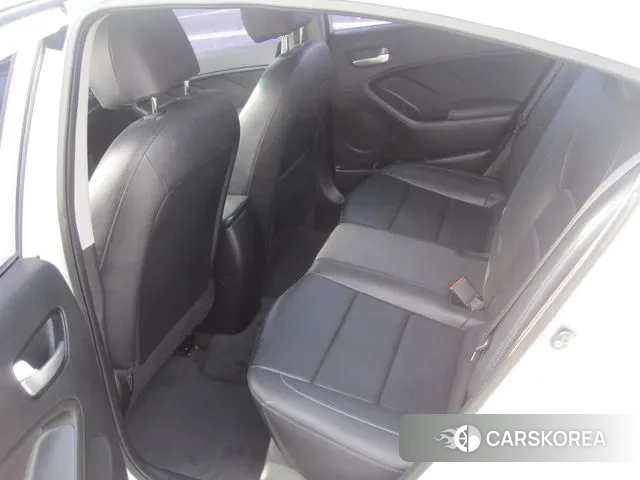 Kia The New K3 id 3500088 из Кореи 17