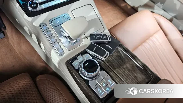 Genesis G90 id 3428054 из Кореи 19