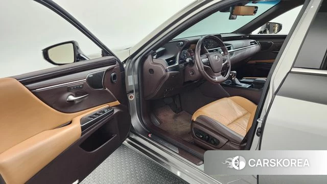 Lexus ES300h 7th generation id 4384594 из Кореи 31