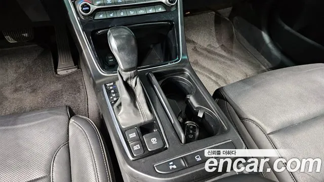 Hyundai Grandeur IG id 2453606 из Кореи 19