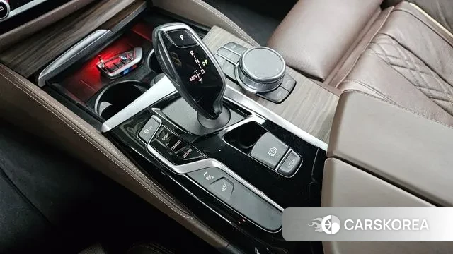 BMW 5 Series (G30) id 3626683 из Кореи 19