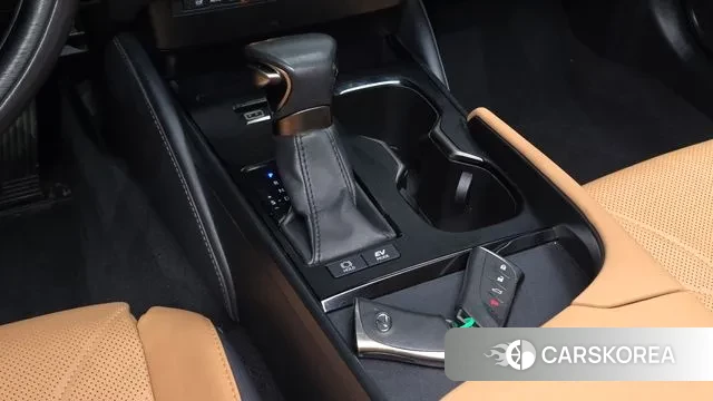 Lexus ES300h 7th generation id 3416045 из Кореи 19