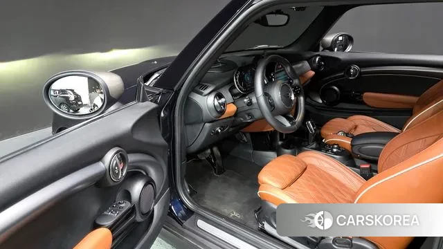 Mini Cooper S id 3592101 из Кореи 19