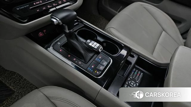 Kia All New Carnival id 4357013 из Кореи 34