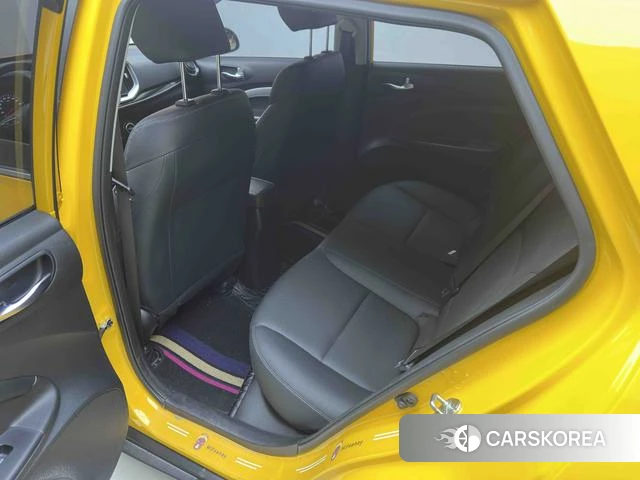 Kia Yi Ran id 4241206 из Китая 21