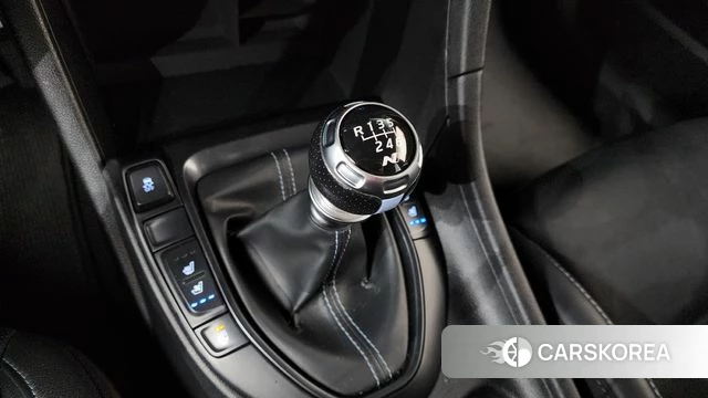 Hyundai Veloster (JS) id 4317655 из Кореи 29