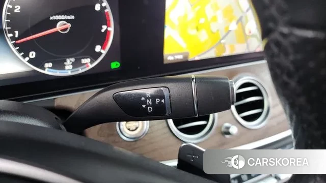 Mercedes-Benz E-Class W213 id 3455281 из Кореи 19