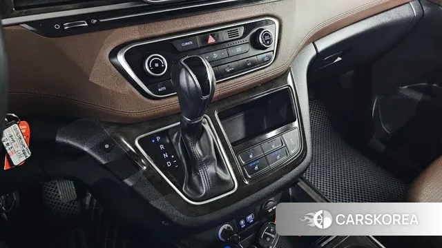 Hyundai The New Grand Starex id 3661831 из Кореи 19