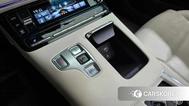 Hyundai The New Grandeur IG Hybrid id 4749988 из Кореи 33