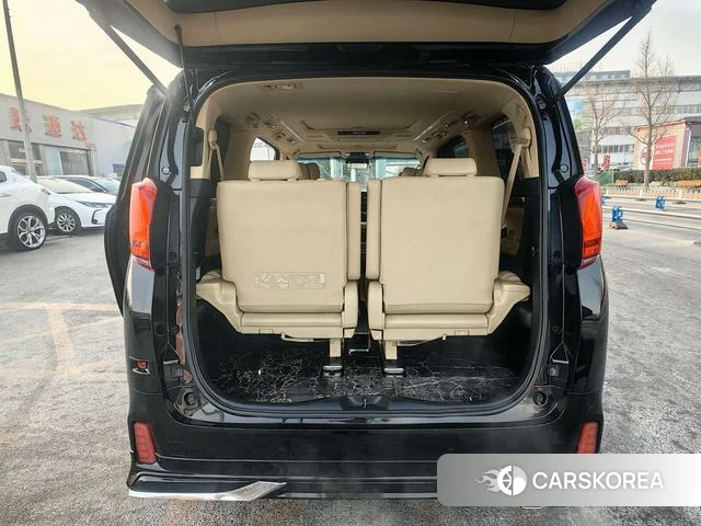 Toyota Elfa id 4257539 из Китая 16