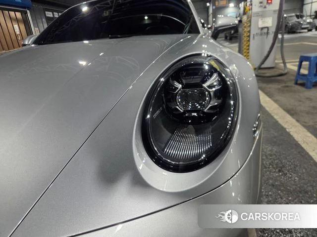 Porsche 911(992) id 3807403 из Кореи 12