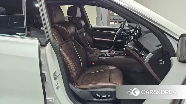 BMW 6 Series GT (G32) id 3467470 из Кореи 19