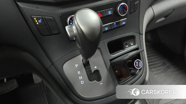 Hyundai The New Grand Starex id 4501903 из Кореи 29