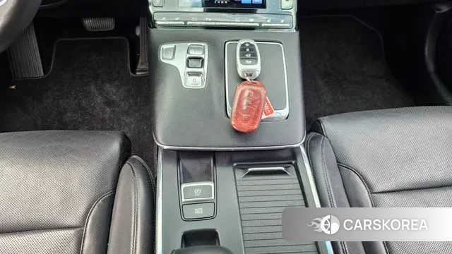 Hyundai The New Grandeur IG id 3004341 из Кореи 19