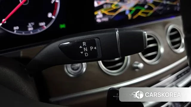 Mercedes-Benz E-Class W213 id 3766644 из Кореи 19