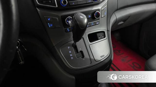 Hyundai The New Grand Starex id 4727764 из Кореи 29
