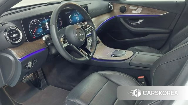 Mercedes-Benz E-Class W213 id 4249018 из Кореи 19