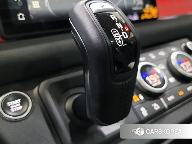 Land Rover Defender (L663) id 3037869 из Кореи 19