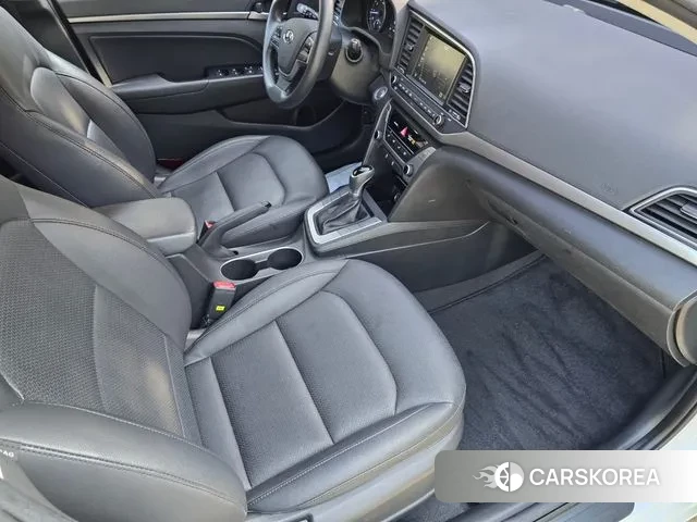 Hyundai Avante AD id 2973998 из Кореи 19