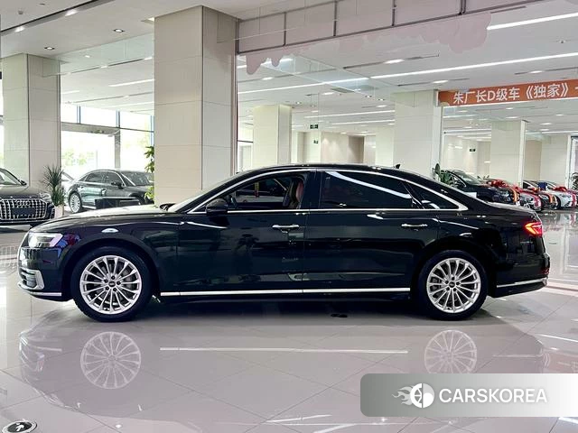 Audi A8 id 4328931 из Китая 9