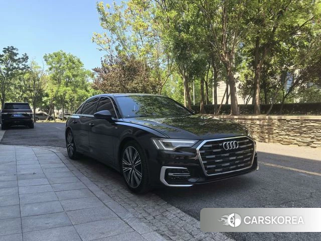 Audi A6L id 4301777 из Китая 9