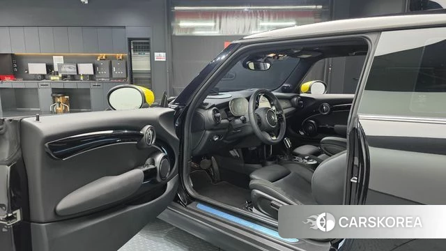 Mini Cooper Electric id 4540703 из Кореи 29