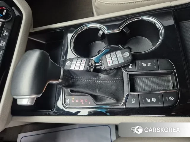 Kia The New Carnival id 3494443 из Кореи 17