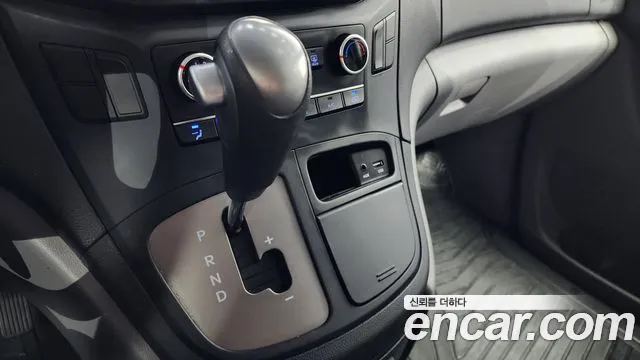 Hyundai The New Grand Starex id 2843721 из Кореи 19