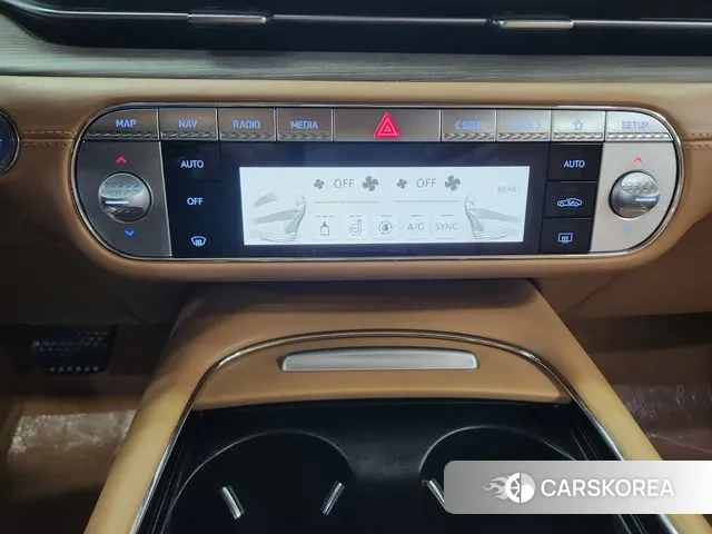 Genesis G90 (RS4) id 3451449 из Кореи 19