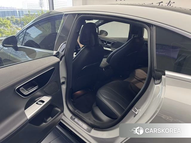 Mercedes-Benz EQE id 4272083 из Китая 14