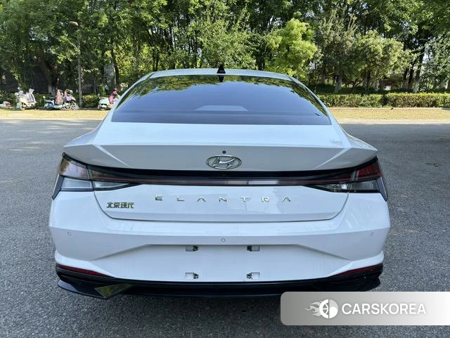 Hyundai Elantra id 4301572 из Китая 11