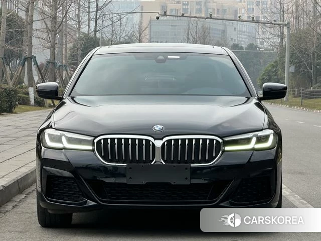 BMW 5 series id 4264719 из Китая 18