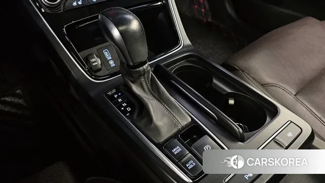 Hyundai Grandeur IG Hybrid id 3292405 из Кореи 19