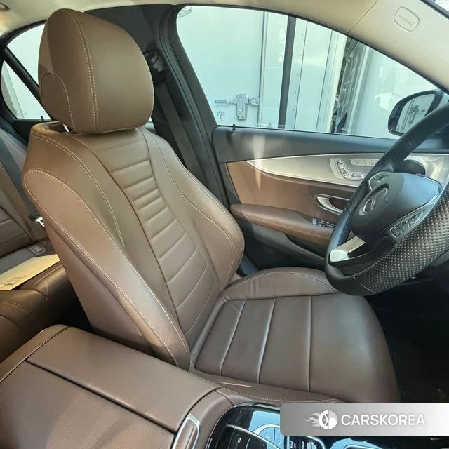 Mercedes-Benz E-Class W213 id 4295108 из Кореи 17
