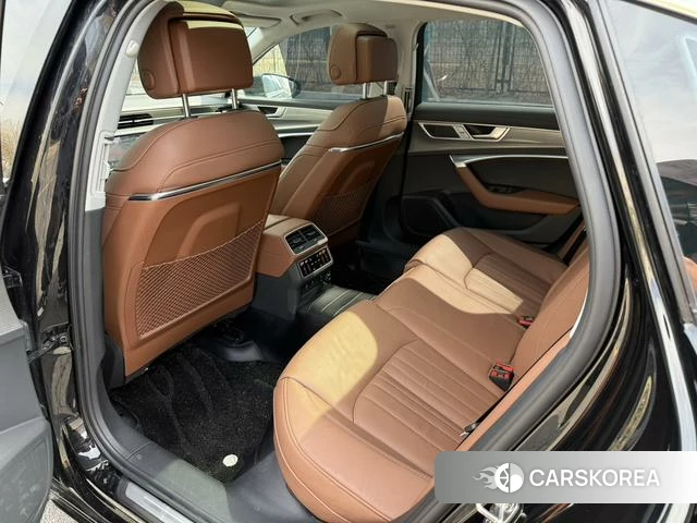 Audi A6L id 4259364 из Китая 25